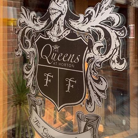 The Queens At Horton Telford Dış mekan fotoğraf