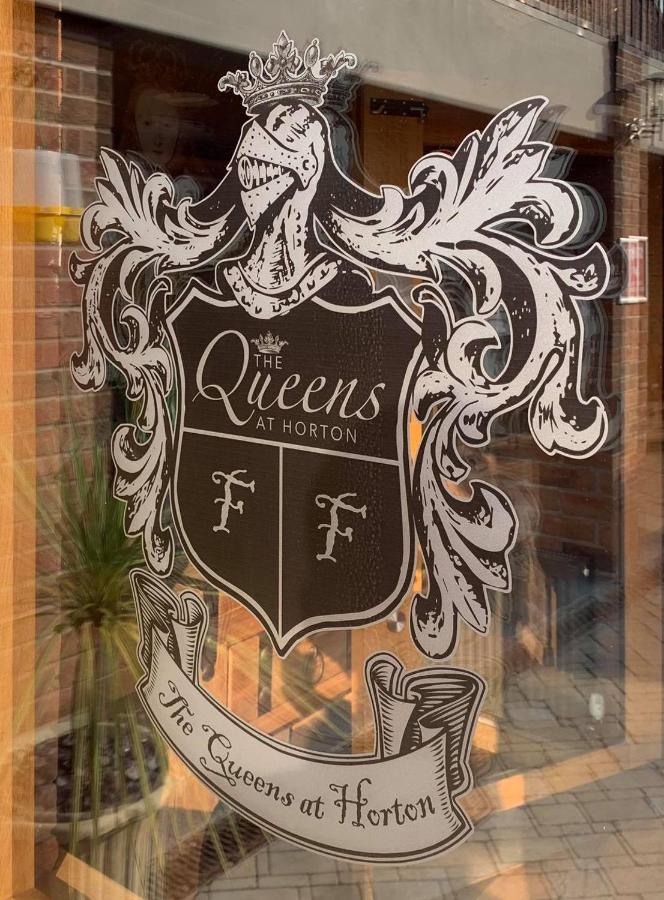 The Queens At Horton Telford Dış mekan fotoğraf